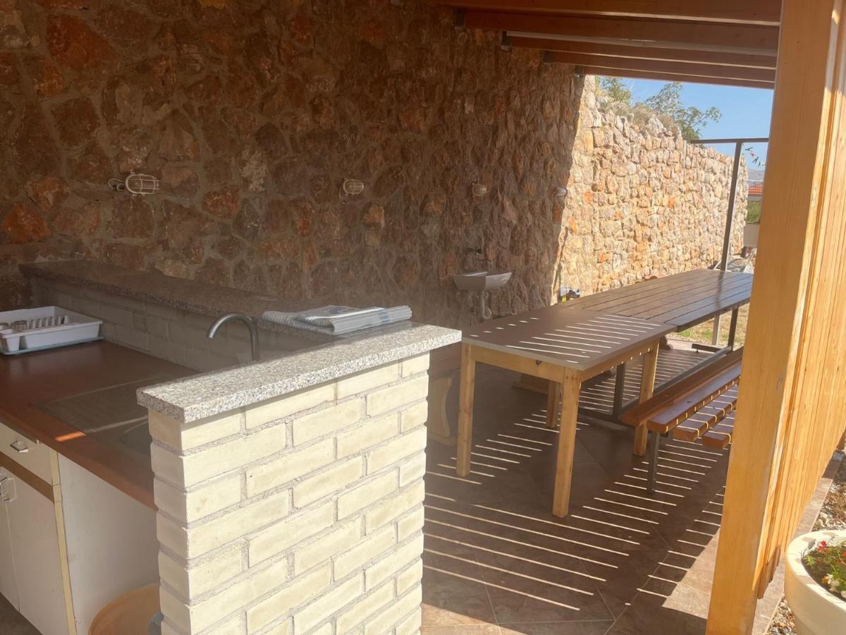 Apartmani Marijana Cesarica Buitenkant foto