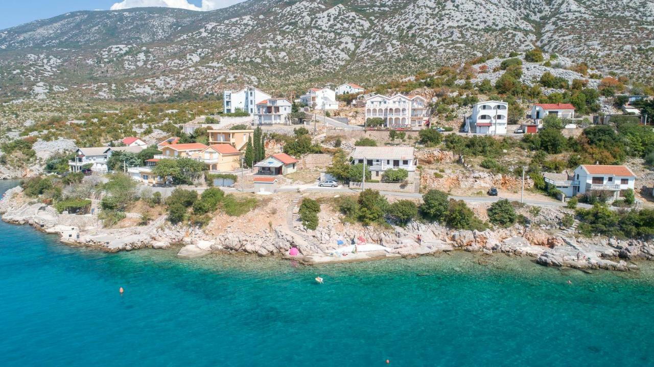 Apartmani Marijana Cesarica Buitenkant foto